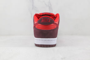 Nike SB Dunk Low Cherry