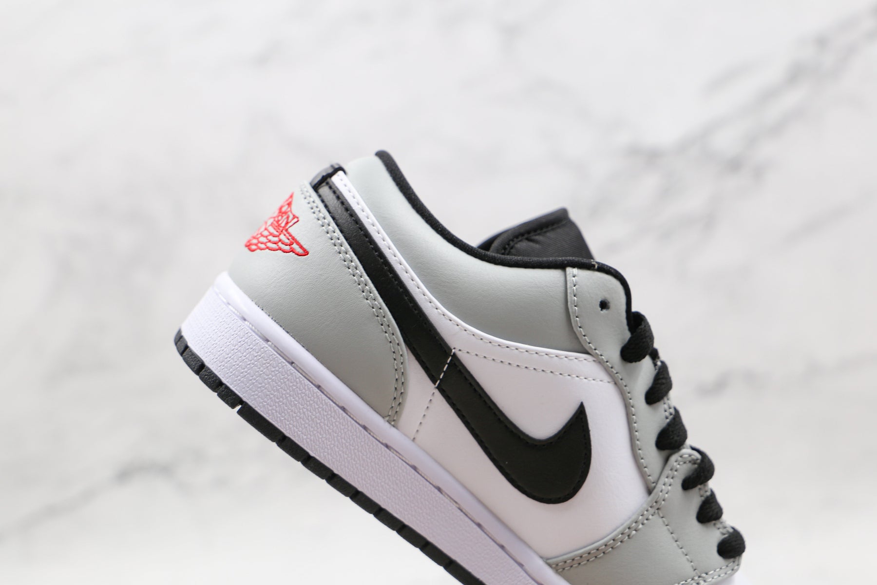 Jordan 1 Low Light Smoke Grey