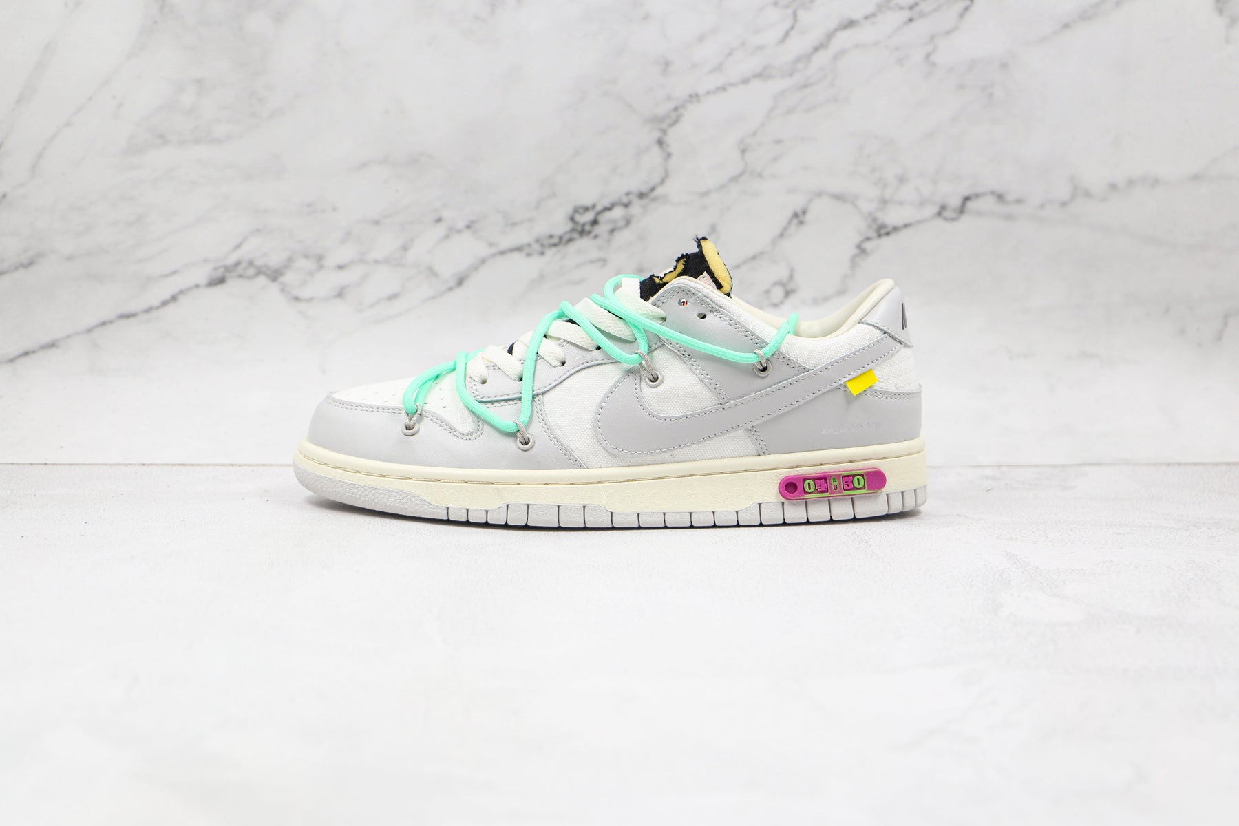 Nike Dunk Low Off White Lot 04:50