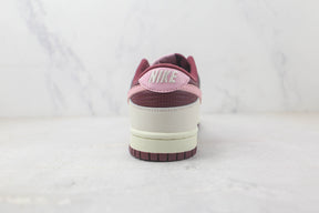 Nike Dunk Low Valentine’s Day